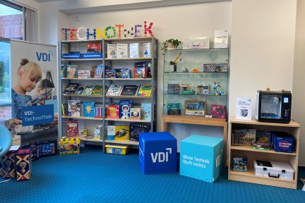 Offizielle Eröffnung der TechnoThek in der Stadtbibliothek Parchim