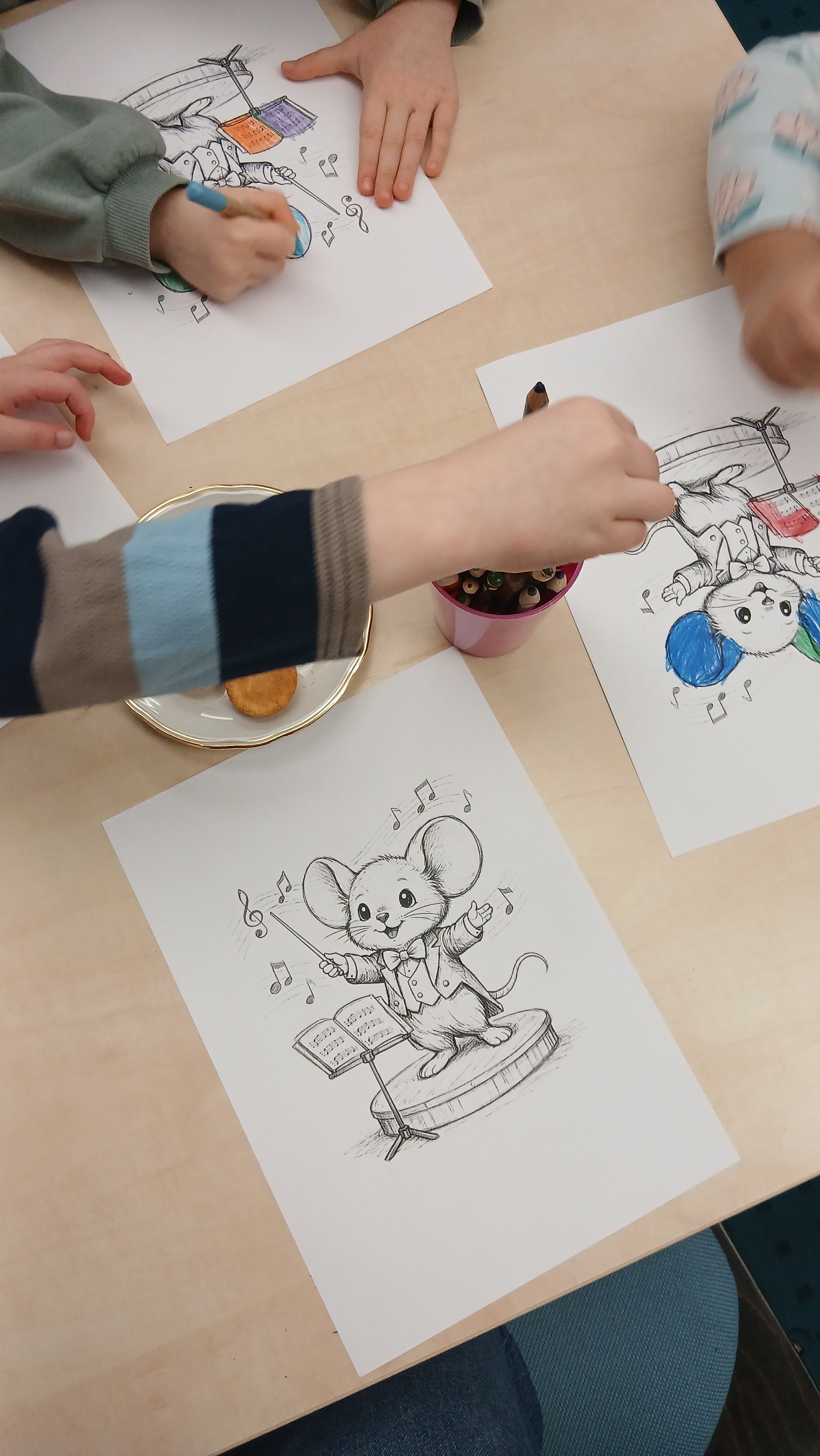 Kitas in der Bibliothek